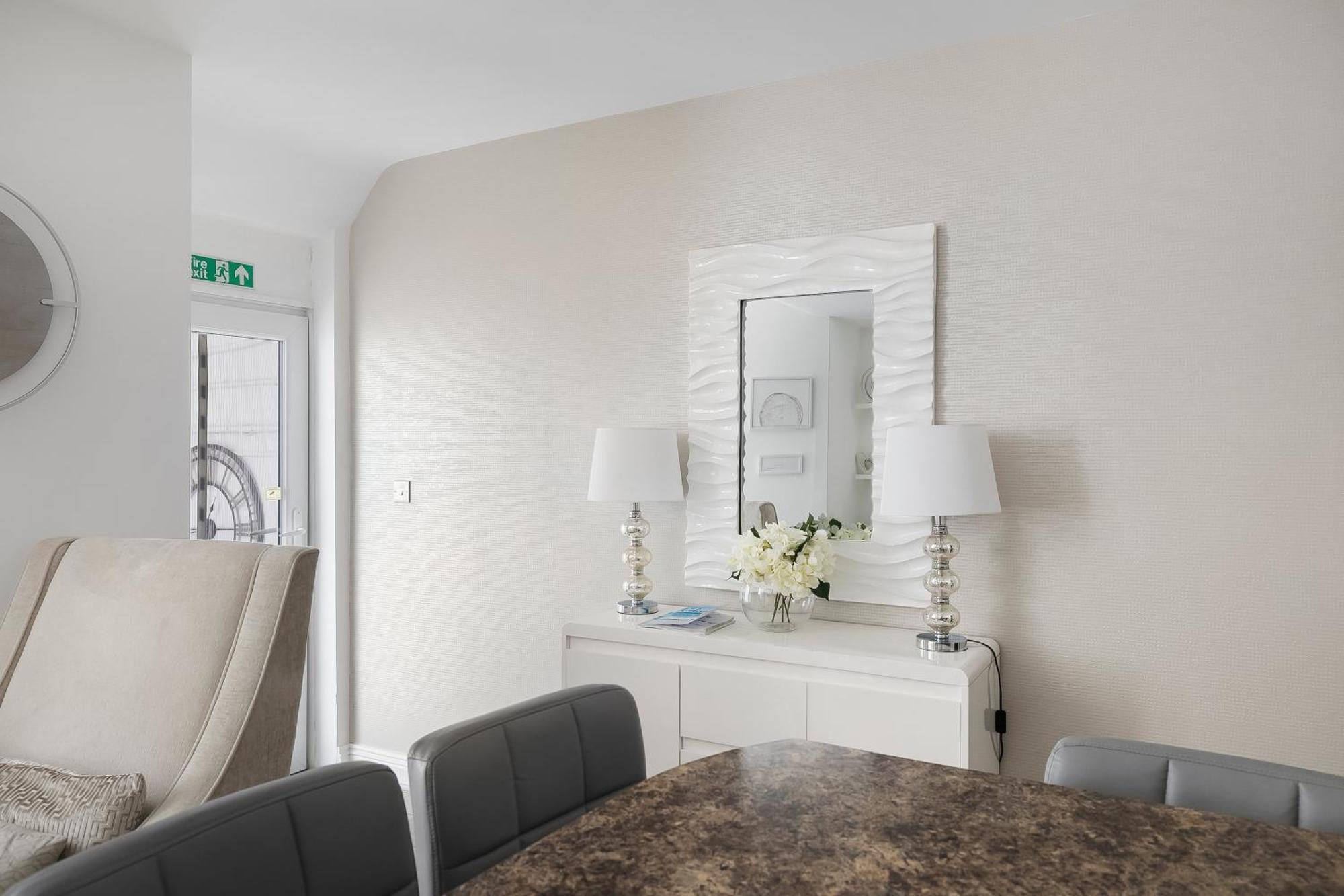 Baybreeze Apartment The Hoe พลีมัธ ภายนอก รูปภาพ